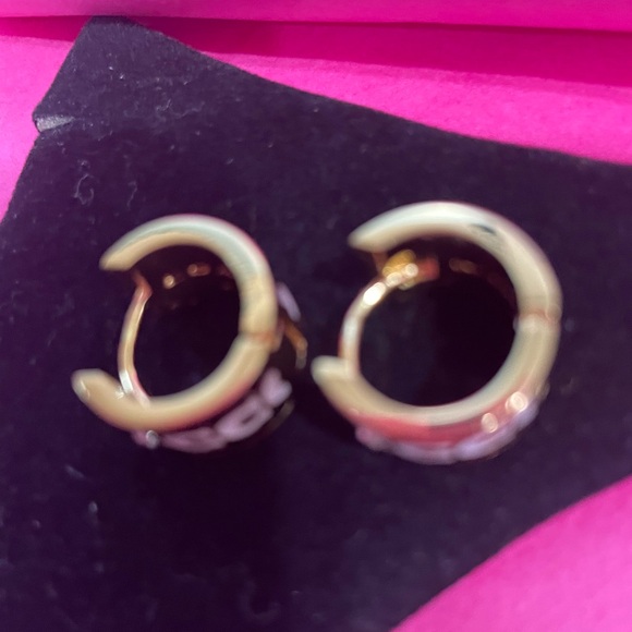 Elegant Coach Gold and Black with White Letter C’s Earrings New.Style Huggies - Picture 5 of 8